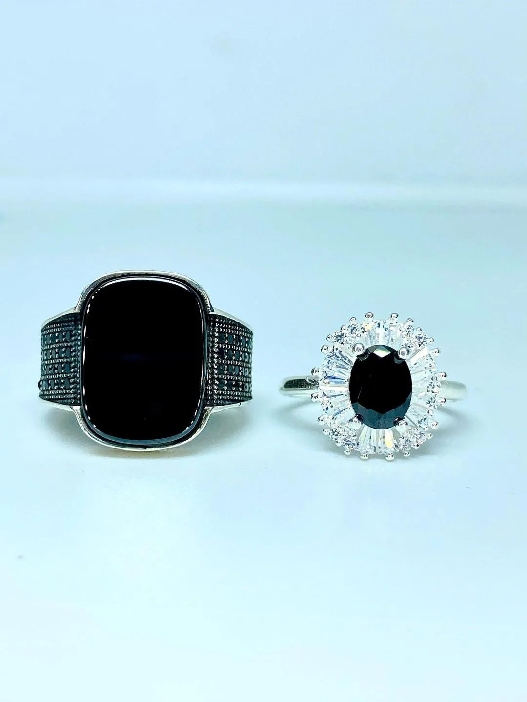 Black Silver Couple Charm Rings Set Unisex Elegant Wedding Wear Main image