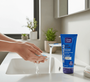 Clean & Clear Blackhead Daily Scrub Secondary image